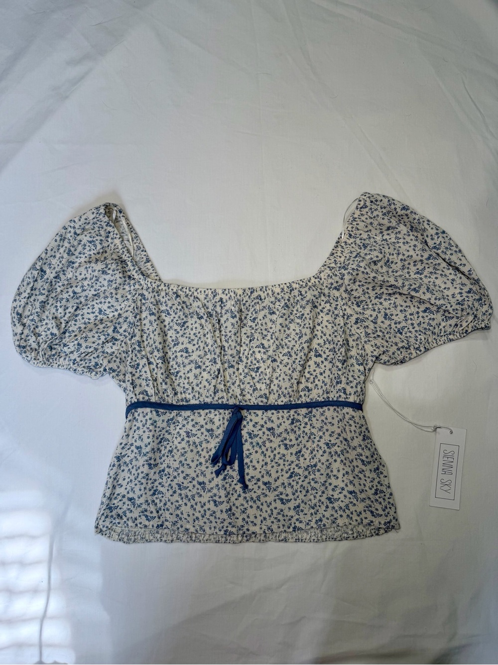 Sienna Sky NWT blue and white floral top, size large